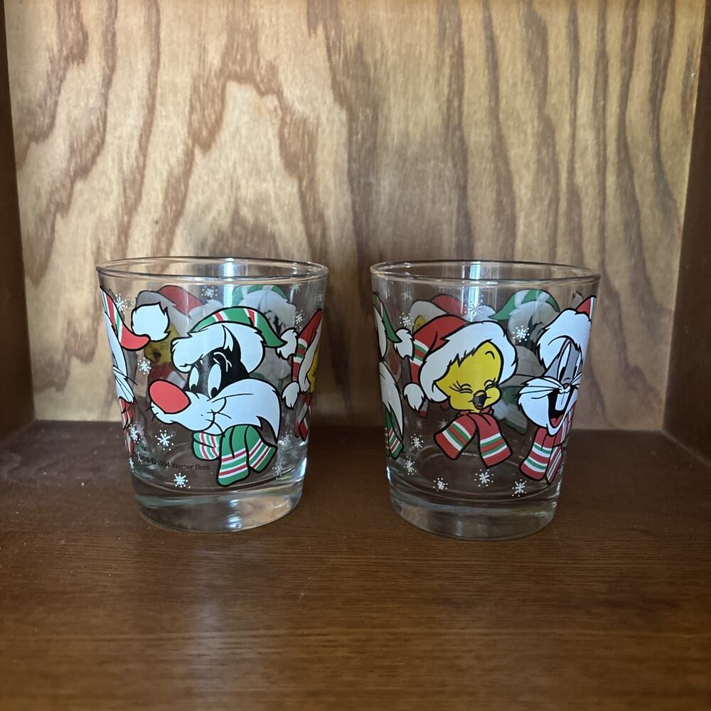2 VTG 1994 Looney Tunes Christmas Glasses • Bugs Bunny & Tweety Bird